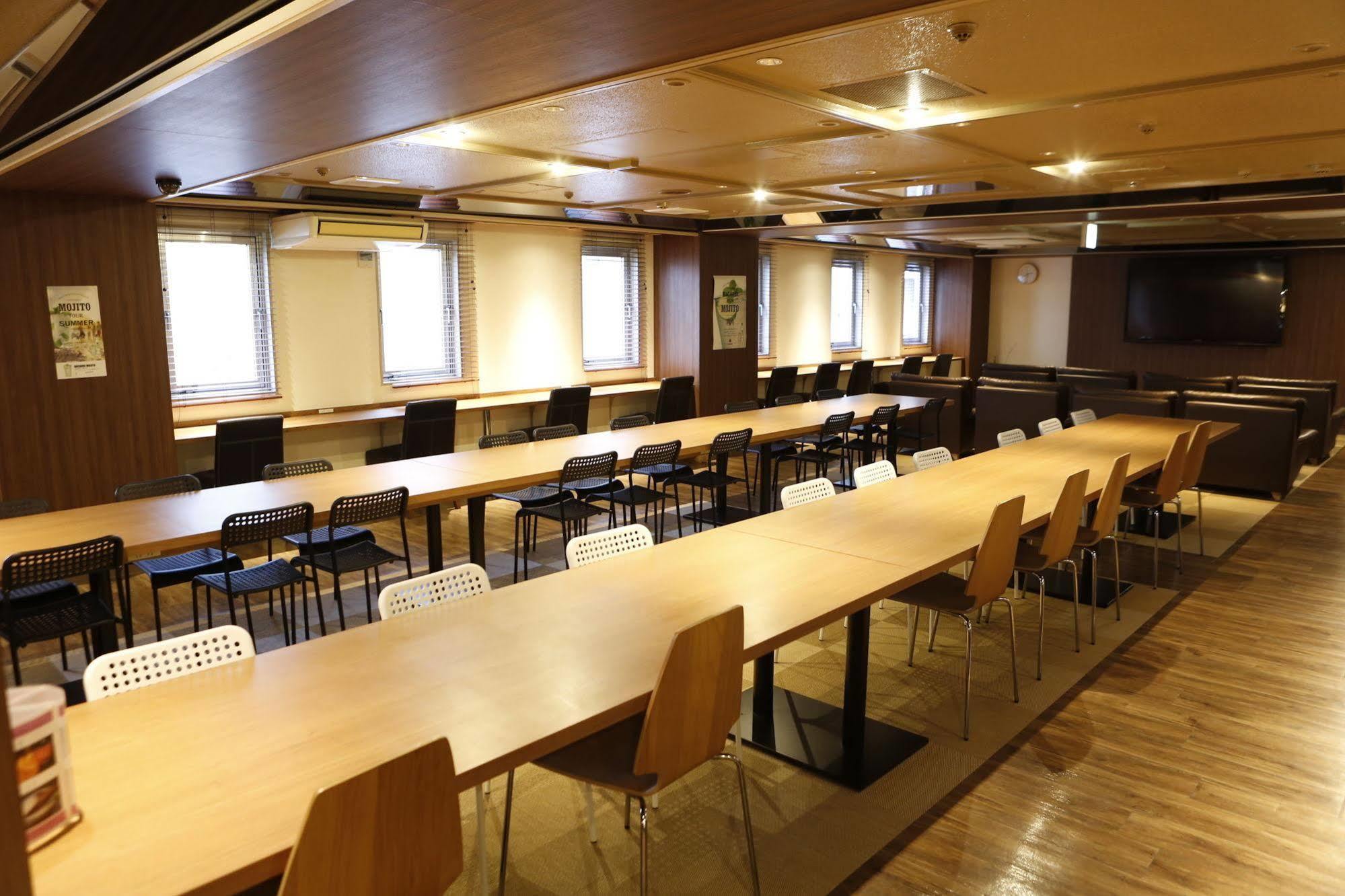 Shinjuku Kuyakusho-Mae Capsule Hotel Präfektur Tokio Exterior foto